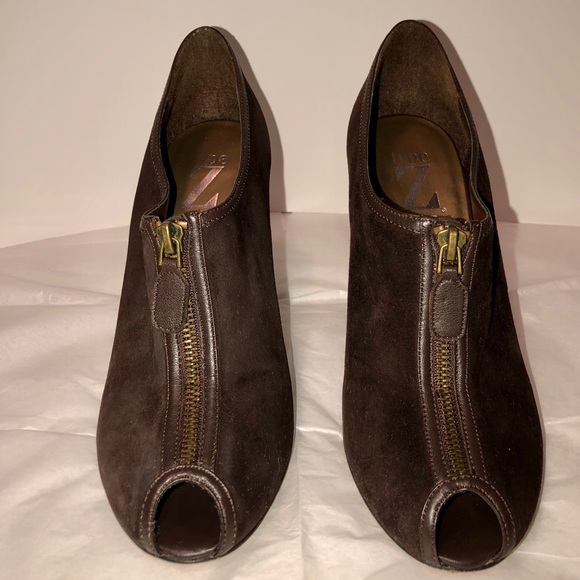 Type Z Rockstar Brown Suede Open Toe Shootie - Picture 3 of 11